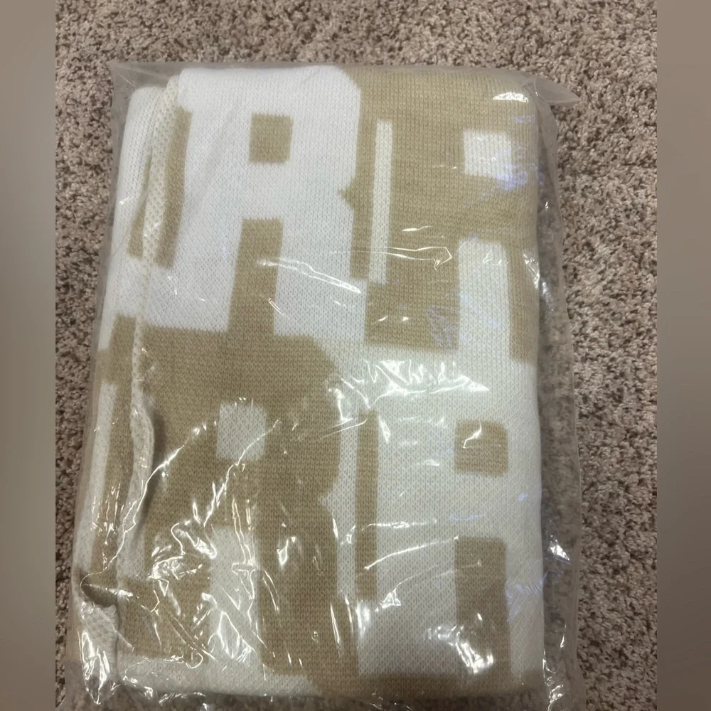 NEW BAUBLEBAR CUSTOMIZED BLANKET LETTER R